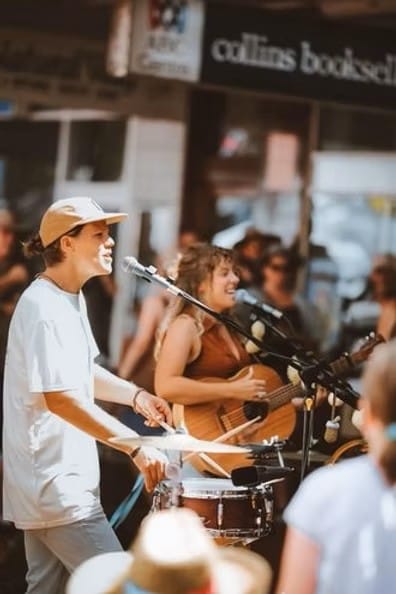 Sunday Lemonade head to Sandy Point